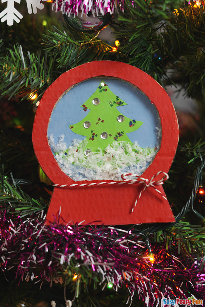 DIY Cardboard Snow Globe Xmas Craft