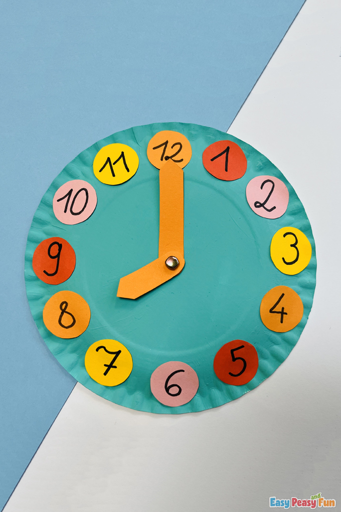 DIY Paper Plate Clock Craft