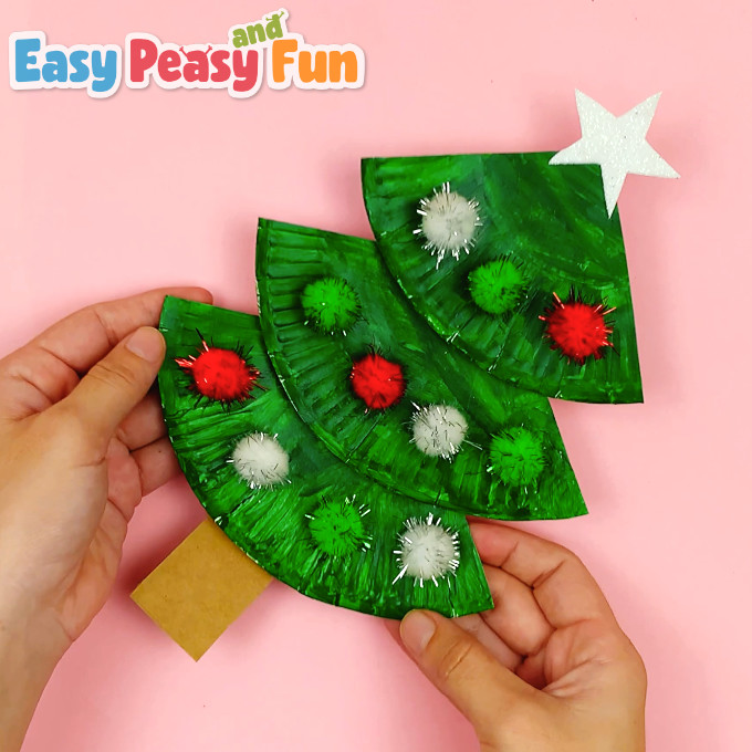 paper plate christmas tree